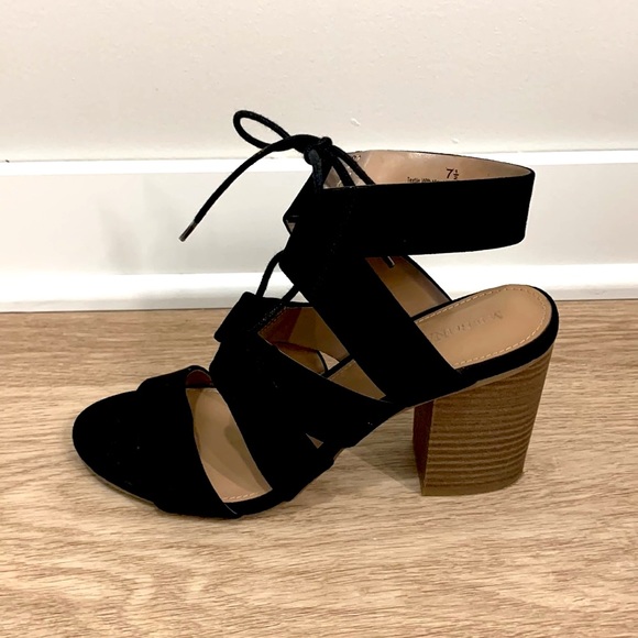 Merona Black Heel - Picture 2 of 4